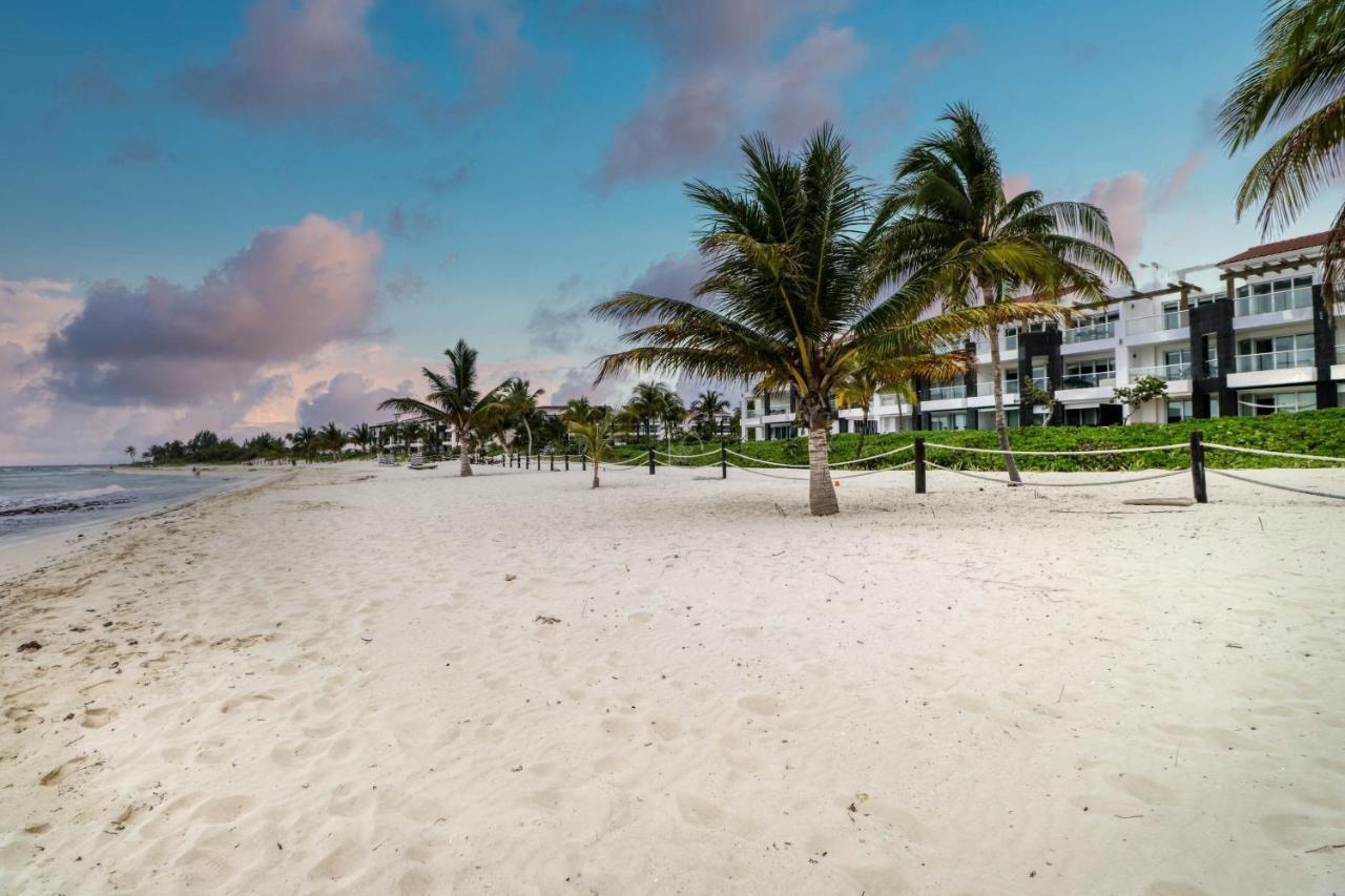 Hakuna Matata 725N At Mareazul Beachfront Playa del Carmen Esterno foto